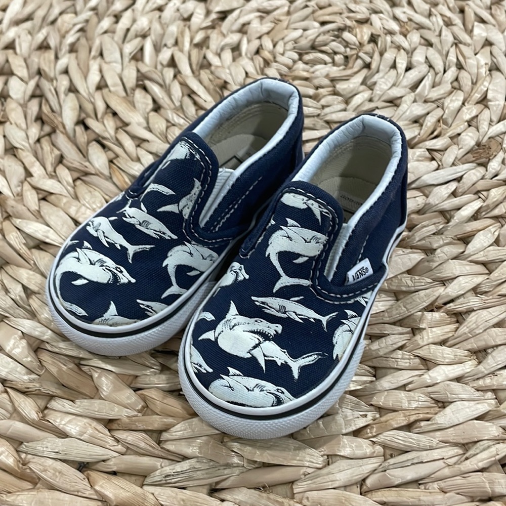 Vans toddler navy blue shark